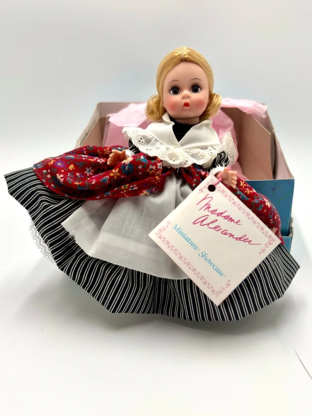 Madame Alexander 8” Storybook Doll MOTHER GOOSE # 427 with Box and Tags